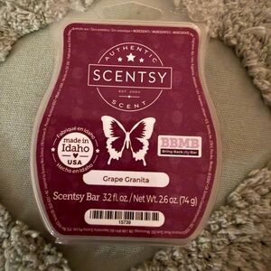 Scentsy Grape Granita Wax Bar